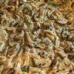 Champignons in Sahne-Soße